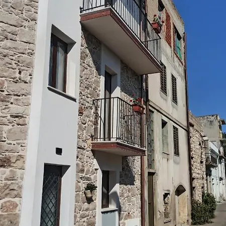“sa Scala” Bed&terrace * بوناي