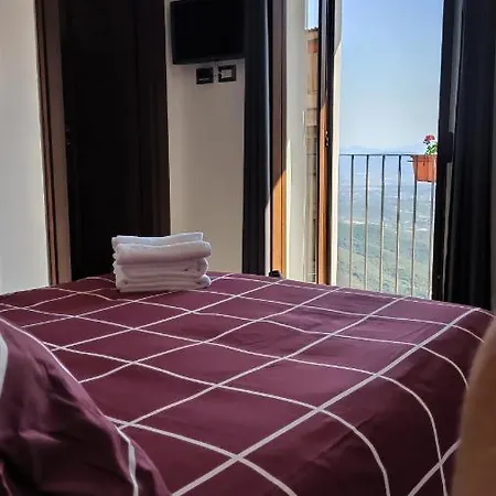 “sa Scala” Bed&terrace بيت ضيافة بوناي
